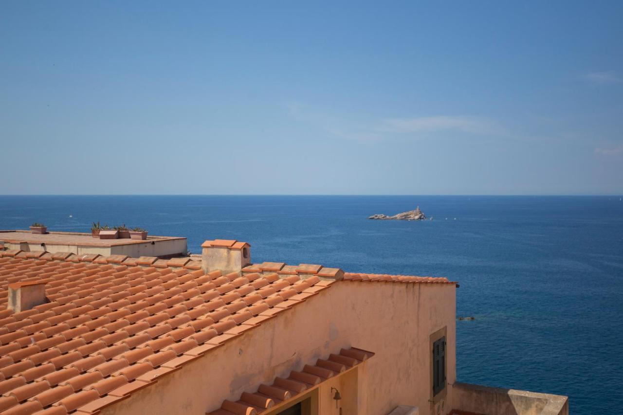 Helloelba Appartamento Il Faro Portoferraio Exteriör bild
