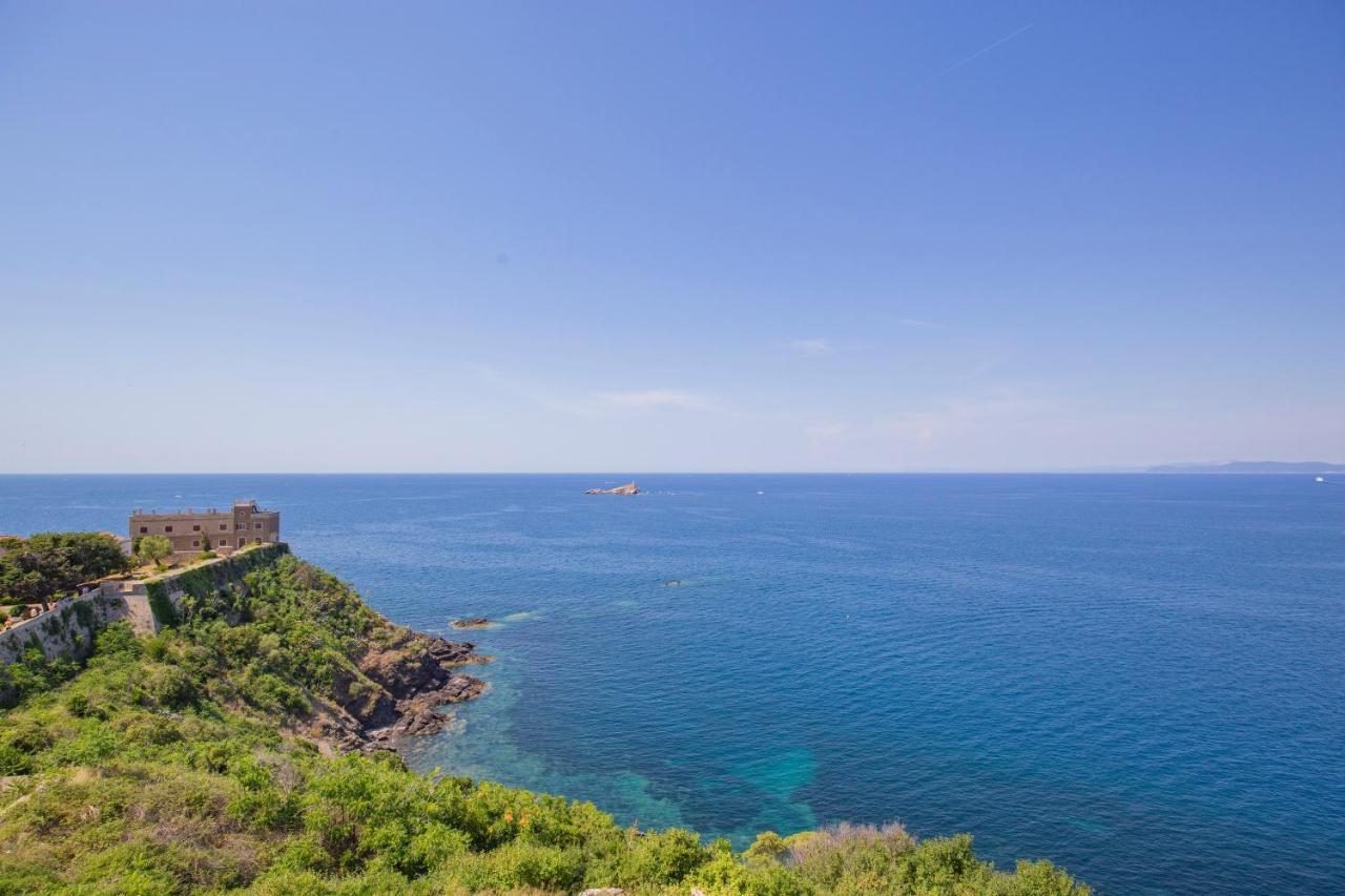 Helloelba Appartamento Il Faro Portoferraio Exteriör bild