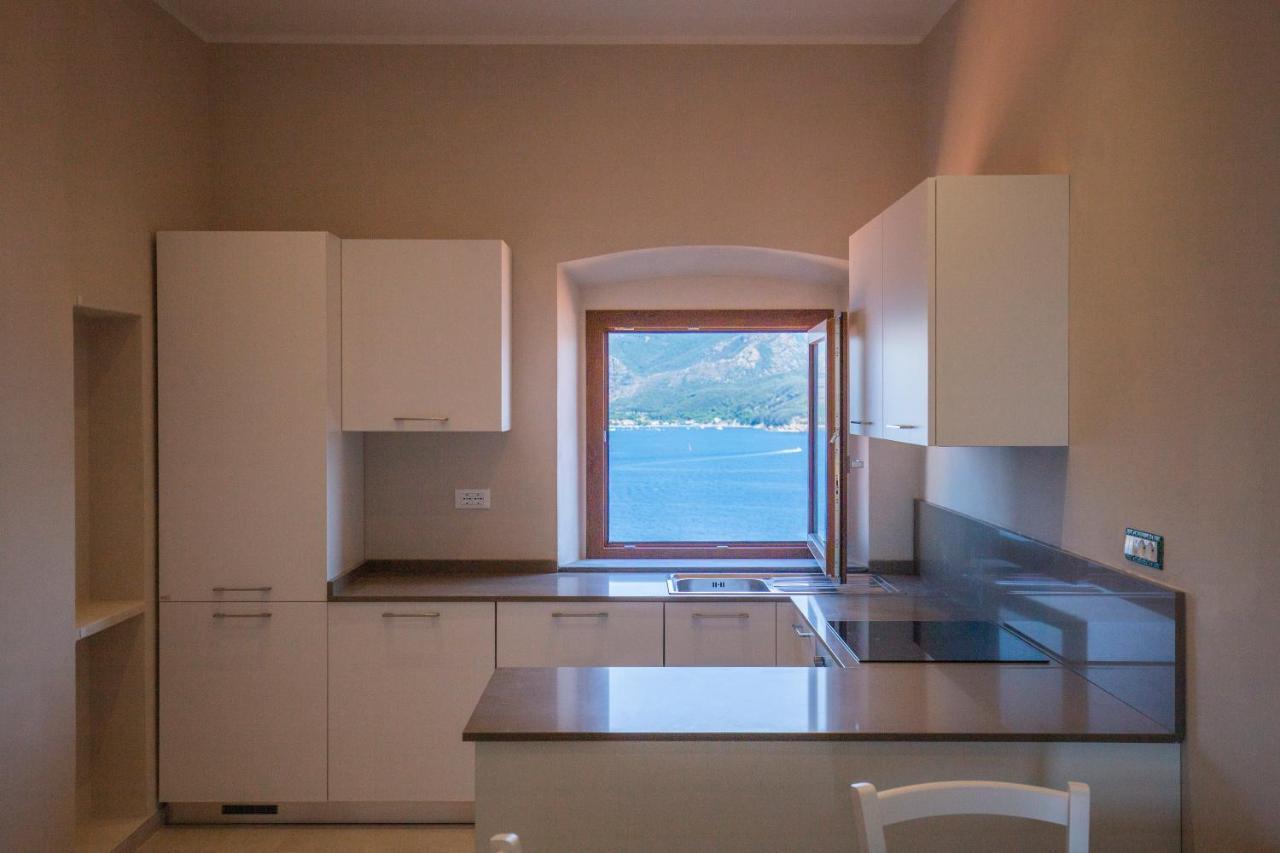 Helloelba Appartamento Il Faro Portoferraio Exteriör bild